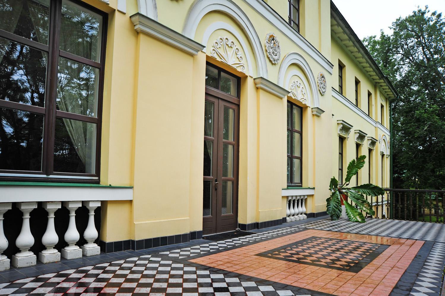 Hotel Nauksenu Muiza Naukseni Exterior foto